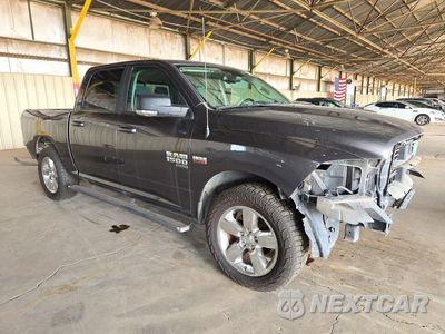 Czwarte zdjęcie samochodu z boku: 2019 RAM 1500 CLASSIC SLT VIN:1C6RR6LT6KS625619 - miniatura