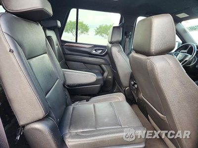 Zdjęcie 11 z 13 samochodu: 2022 CHEVROLET TAHOE C1500 LT VIN:1GNSCNKD7NR331729 - miniatura
