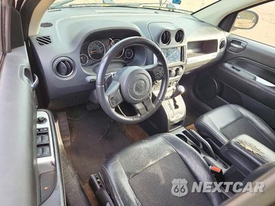 Zdjęcie 8 z 13 samochodu: 2014 JEEP COMPASS LATITUDE VIN:1C4NJDEB7ED762634 - miniatura