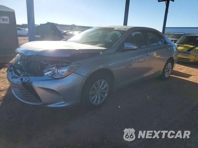 2017 TOYOTA CAMRY LE 4T1BF1FKXHU700890 - główne zdjęcie licytacji z USA - miniatura