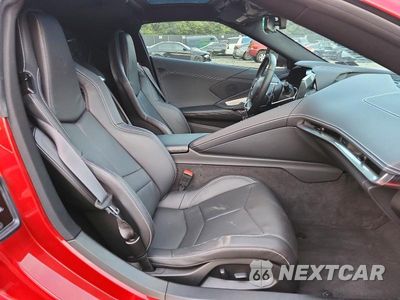 Zdjęcie 10 z 12 samochodu: 2023 CHEVROLET CORVETTE STINGRAY 1LT VIN:1G1YA2D48P5120627 - miniatura