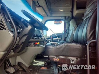 Zdjęcie 7 z 14 samochodu: 2020 KENWORTH T680 SEMI TRUCK VIN:1XKYD49X8LJ393134 - miniatura