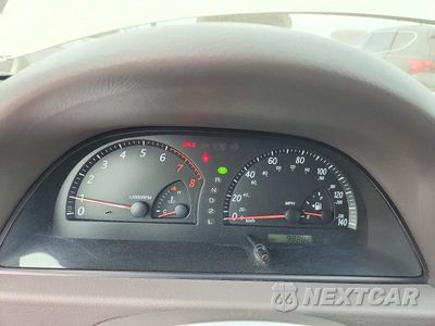 Zdjęcie 9 z 12 samochodu: 2002 TOYOTA CAMRY LE VIN:4T1BE32K32U609505 - miniatura