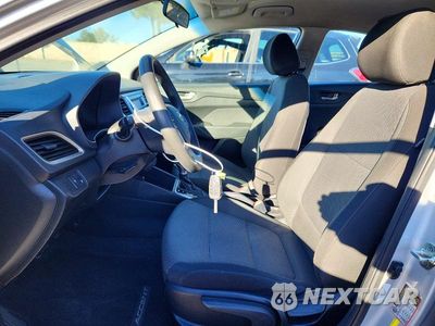 Zdjęcie 7 z 12 samochodu: 2018 HYUNDAI ACCENT SE VIN:3KPC24A34JE011356 - miniatura