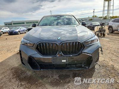 Piąte zdjęcie samochodu w środku: 2026 BMW X6 XDRIVE40I VIN:5UX33EX03T9062563 - miniatura