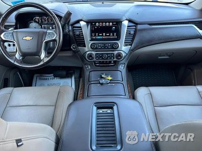 Zdjęcie 9 z 13 samochodu: 2020 CHEVROLET TAHOE K1500 PREMIER VIN:1GNSKCKC4LR208983 - miniatura