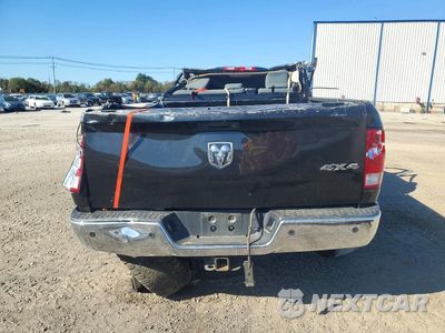 Zdjęcie 6 z 11 samochodu: 2018 RAM 2500 ST VIN:3C6UR5CL6JG381268 - miniatura