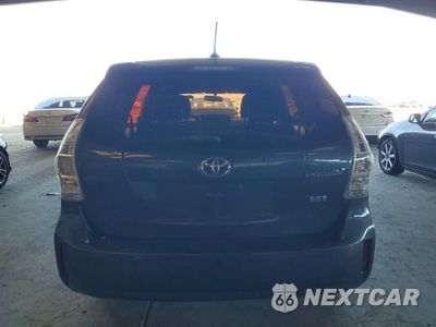 Piąte zdjęcie samochodu w środku: 2014 TOYOTA PRIUS V THREE VIN:JTDZN3EU2EJ002307 - miniatura