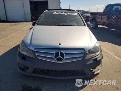 Piąte zdjęcie samochodu w środku: 2013 MERCEDES-BENZ C 300 4MATIC VIN:WDDGF8AB7DR257059 - miniatura