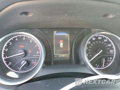 Zdjęcie 9 z 12 samochodu: 2018 TOYOTA CAMRY SE VIN:4T1B11HK5JU664771 - miniatura
