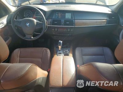 Zdjęcie 8 z 12 samochodu: 2011 BMW X5 XDRIVE35I VIN:5UXZV4C54BL742618 - miniatura