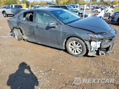 Czwarte zdjęcie samochodu z boku: 2025 TOYOTA CAMRY LE VIN:4T1DBADK2SU514615 - miniatura