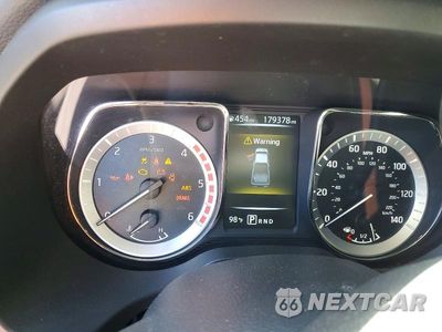 Zdjęcie 9 z 12 samochodu: 2016 NISSAN TITAN XD PLATINUM RESERVE VIN:1N6BA1F46GN502303 - miniatura