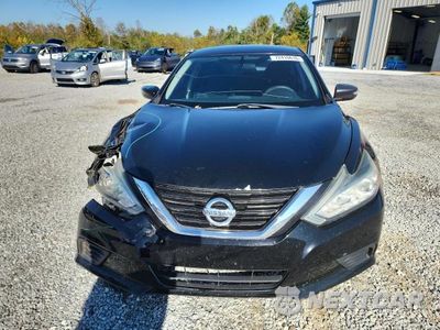 Piąte zdjęcie samochodu w środku: 2018 NISSAN ALTIMA 2.5 S VIN:1N4AL3AP4JC104425 - miniatura