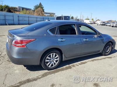 Trzecie zdjęcie samochodu z tyłu: 2015 NISSAN ALTIMA VIN:1N4AL3AP5FN898685 - miniatura