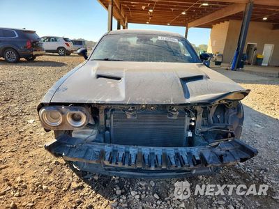 Piąte zdjęcie samochodu w środku: 2016 DODGE CHALLENGER SXT VIN:2C3CDZAG4GH329781 - miniatura