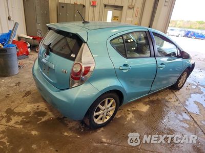 Trzecie zdjęcie samochodu z tyłu: 2014 TOYOTA PRIUS C FOUR VIN:JTDKDTB38E1073866 - miniatura