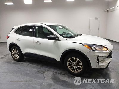 Czwarte zdjęcie samochodu z boku: 2022 FORD ESCAPE SE VIN:1FMCU9G68NUA61107 - miniatura