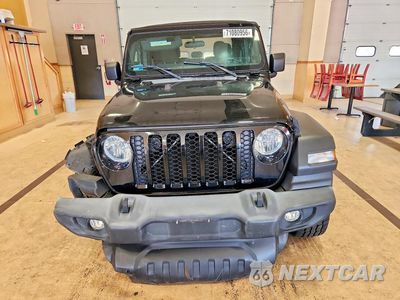 Piąte zdjęcie samochodu w środku: 2020 JEEP GLADIATOR SPORT VIN:1C6HJTAG7LL121051 - miniatura