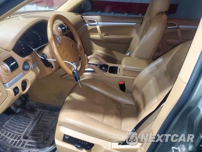 Zdjęcie 7 z 13 samochodu: 2009 PORSCHE CAYENNE VIN:WP1AA29P29LA07071 - miniatura