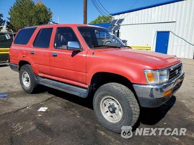 Czwarte zdjęcie samochodu z boku: 1995 TOYOTA 4RUNNER SR5 V6 VIN:JT3VN39WXS0173287 - miniatura