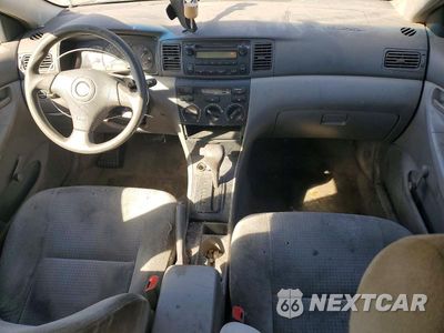Zdjęcie 8 z 12 samochodu: 2005 TOYOTA COROLLA CE VIN:1NXBR32EX5Z344522 - miniatura