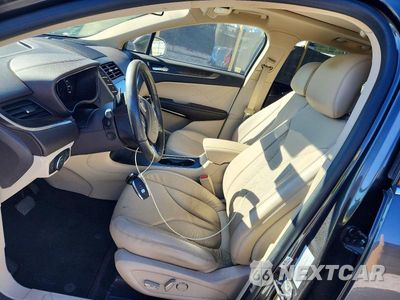 Zdjęcie 7 z 13 samochodu: 2018 LINCOLN MKC RESERVE VIN:5LMCJ3C9XJUL14831 - miniatura