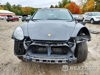 Piąte zdjęcie samochodu w środku: 2014 PORSCHE CAYENNE GTS VIN:WP1AD2A25ELA76662 - miniatura