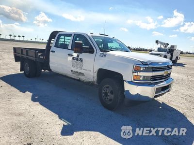 Czwarte zdjęcie samochodu z boku: 2018 CHEVROLET SILVERADO C3500 VIN:1GB4CYCG9JF224158 - miniatura