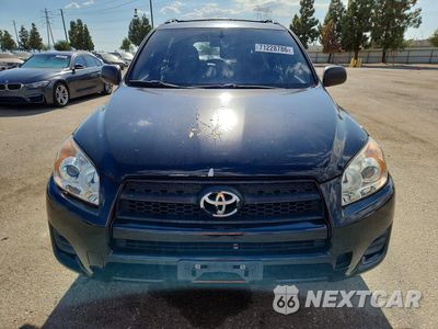 Piąte zdjęcie samochodu w środku: 2011 TOYOTA RAV4 BASE VIN:2T3ZF4DV9BW079248 - miniatura