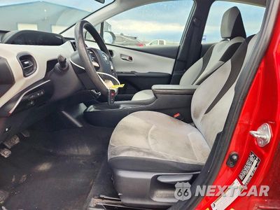 Zdjęcie 7 z 12 samochodu: 2017 TOYOTA PRIUS TWO VIN:JTDKBRFU5H3567297 - miniatura