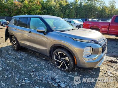 Czwarte zdjęcie samochodu z boku: 2023 MITSUBISHI OUTLANDER SE VIN:JA4T5UA91PZ045063 - miniatura