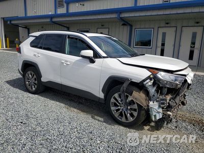 Czwarte zdjęcie samochodu z boku: 2019 TOYOTA RAV4 XLE PREMIUM VIN:JTMC1RFV0KD017524 - miniatura