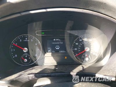 Zdjęcie 9 z 13 samochodu: 2019 KIA SORENTO LX V6 VIN:5XYPG4A50KG495132 - miniatura