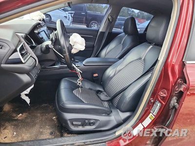 Zdjęcie 7 z 12 samochodu: 2018 TOYOTA CAMRY SE VIN:4T1B11HK5JU652748 - miniatura