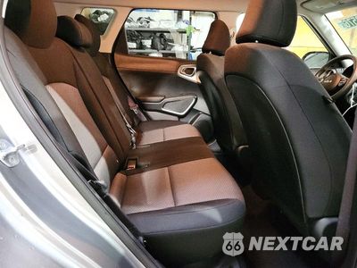 Zdjęcie 11 z 13 samochodu: 2025 KIA SOUL LX VIN:KNDJ23AU0S7942044 - miniatura