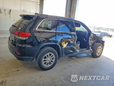 Trzecie zdjęcie samochodu z tyłu: 2020 JEEP GRAND CHEROKEE LAREDO VIN:1C4RJFAG7LC209371 - miniatura