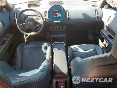 Zdjęcie 8 z 13 samochodu: 2025 MINI COUNTRYMAN S ALL4 VIN:WMZ23GA04S7P62829 - miniatura