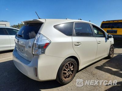Trzecie zdjęcie samochodu z tyłu: 2013 TOYOTA PRIUS V THREE VIN:JTDZN3EU5D3212757 - miniatura