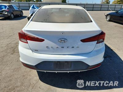 Zdjęcie 6 z 12 samochodu: 2019 HYUNDAI ELANTRA SE VIN:5NPD74LF6KH455834 - miniatura