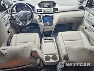Zdjęcie 8 z 13 samochodu: 2017 HONDA ODYSSEY TOURING VIN:5FNRL5H97HB000525 - miniatura
