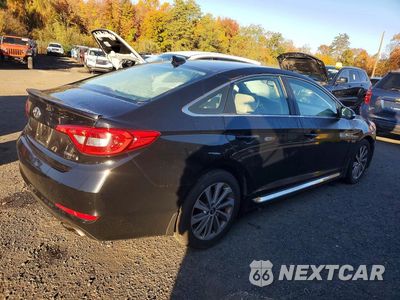 Trzecie zdjęcie samochodu z tyłu: 2017 HYUNDAI SONATA SPORT VIN:5NPE34AF4HH555345 - miniatura
