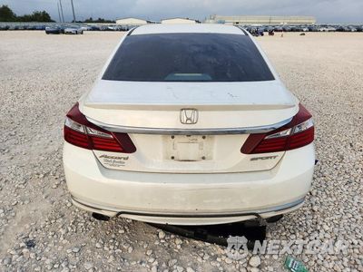 Zdjęcie 6 z 12 samochodu: 2017 HONDA ACCORD SPORT VIN:1HGCR2F56HA078887 - miniatura