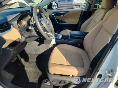 Zdjęcie 7 z 13 samochodu: 2021 TOYOTA RAV4 XLE VIN:2T3W1RFV7MC155839 - miniatura