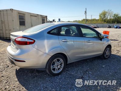 Trzecie zdjęcie samochodu z tyłu: 2019 FORD FIESTA SE VIN:3FADP4BJ6KM108767 - miniatura
