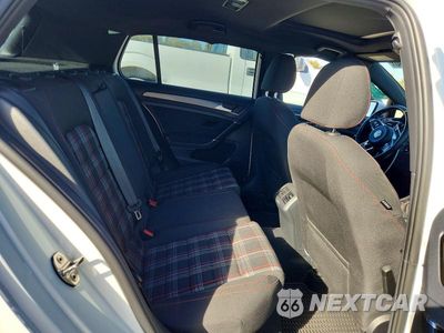 Zdjęcie 10 z 12 samochodu: 2018 VOLKSWAGEN GTI S/SE VIN:3VW447AU0JM276268 - miniatura