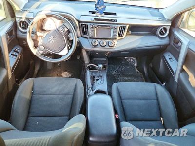Zdjęcie 8 z 13 samochodu: 2018 TOYOTA RAV4 LE VIN:2T3BFREVXJW760434 - miniatura