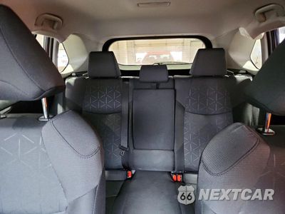 Zdjęcie 10 z 14 samochodu: 2025 TOYOTA RAV4 HYBRID XLE VIN:JTMRWRFV7SJ074428 - miniatura