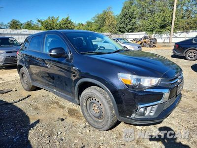 Czwarte zdjęcie samochodu z boku: 2018 MITSUBISHI OUTLANDER SPORT ES VIN:JA4AR3AU3JZ005794 - miniatura