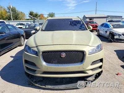 Piąte zdjęcie samochodu w środku: 2017 JAGUAR F-PACE PREMIUM VIN:SADCJ2BV7HA495208 - miniatura
